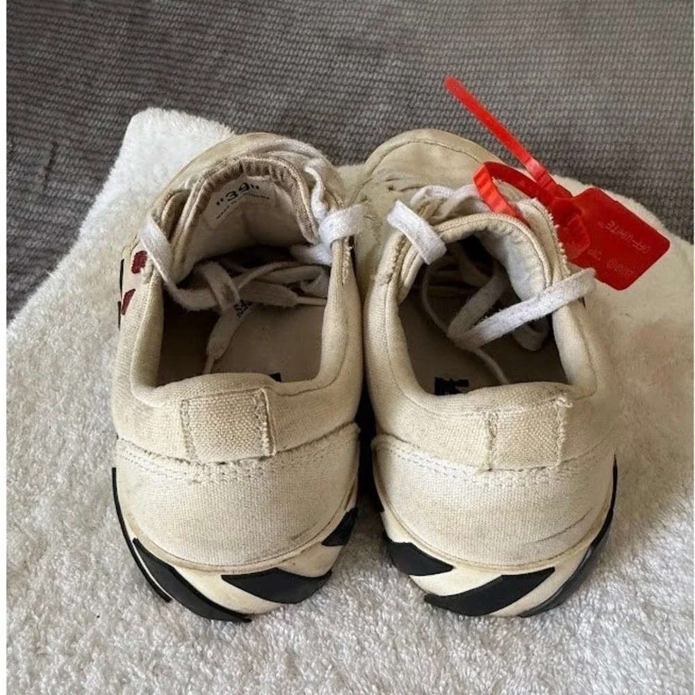Off-White off white